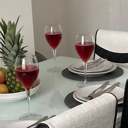 Cosy Cheerful 2 Bedrooms Near Piccadilly, Etihad Stadium Sleeps Up To 5 Manchester Exterior foto