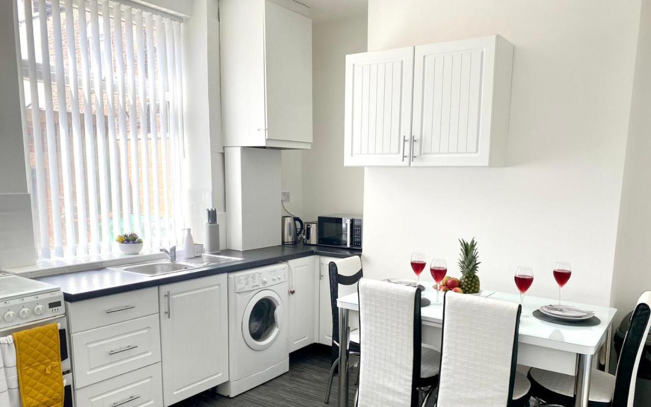 Ferienhaus Cosy Cheerful 2 Bedrooms Near Piccadilly, Etihad Stadium Sleeps Up To 5